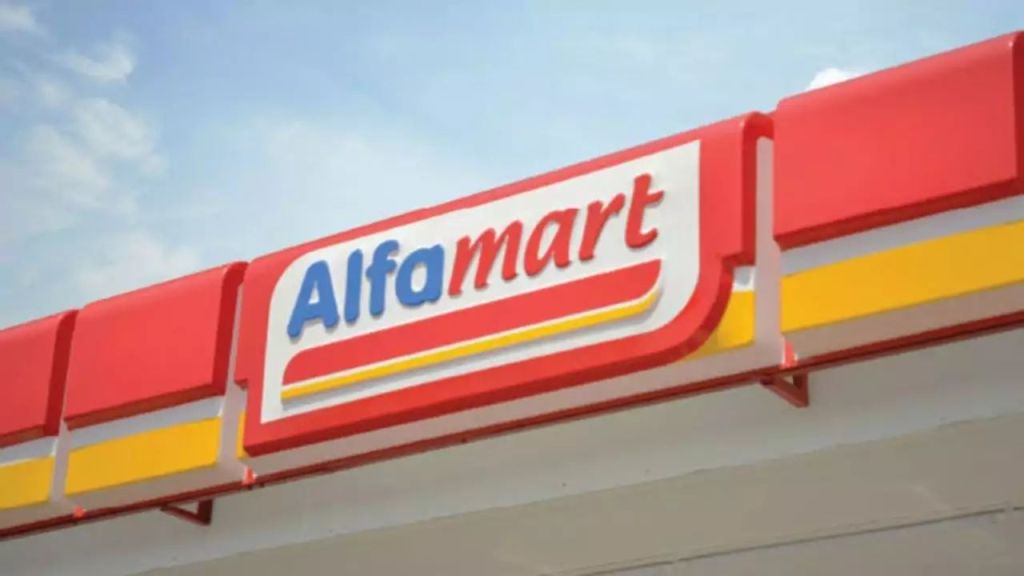 Cara Tarik Tunai DANA di Alfamart, Syarat dan Biayanya&nbsp;(2024)