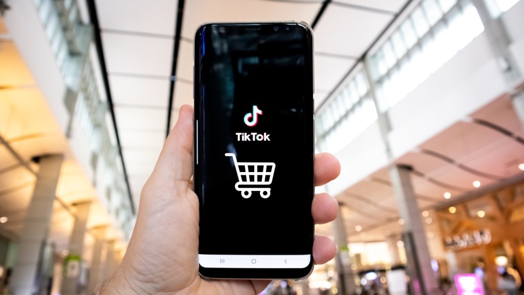 Cara Daftar dan Jualan di TikTok Shop Agar Laris Manis&nbsp;(2024)